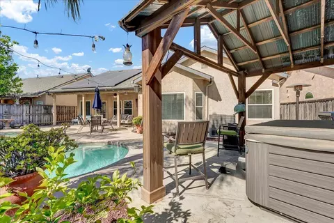 1218 N Leila St, Visalia, CA 93291 photo 27