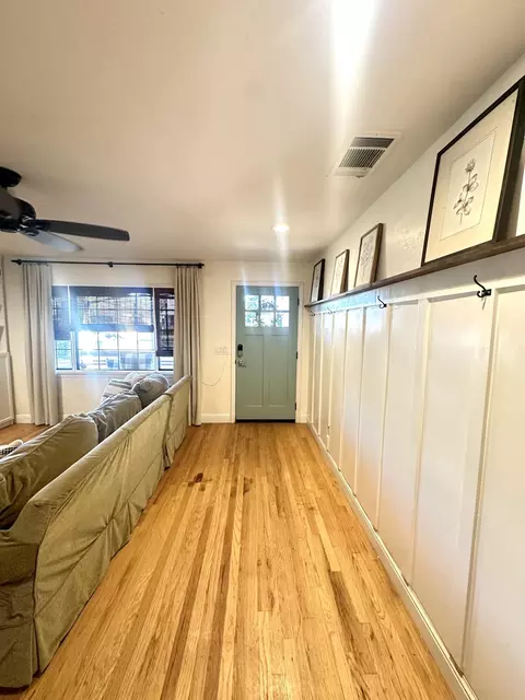 964 E Academy Ave, Tulare, CA 93274 photo 5