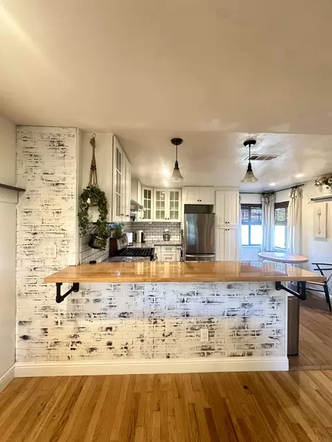 964 E Academy Ave, Tulare, CA 93274 photo 7