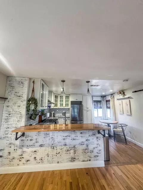 964 E Academy Ave, Tulare, CA 93274 photo 13