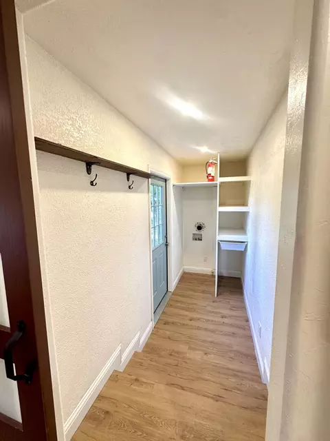 964 E Academy Ave, Tulare, CA 93274 photo 23