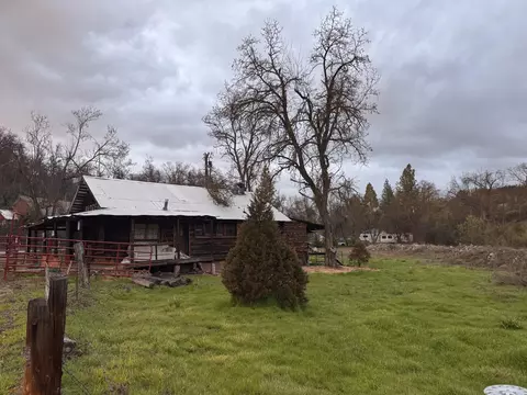 Exterior - 49385 Ca-245, Miramonte, CA 93603 photo 5 of 10