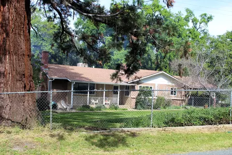 43670 Balch Park Rd, Springville, CA 93265
