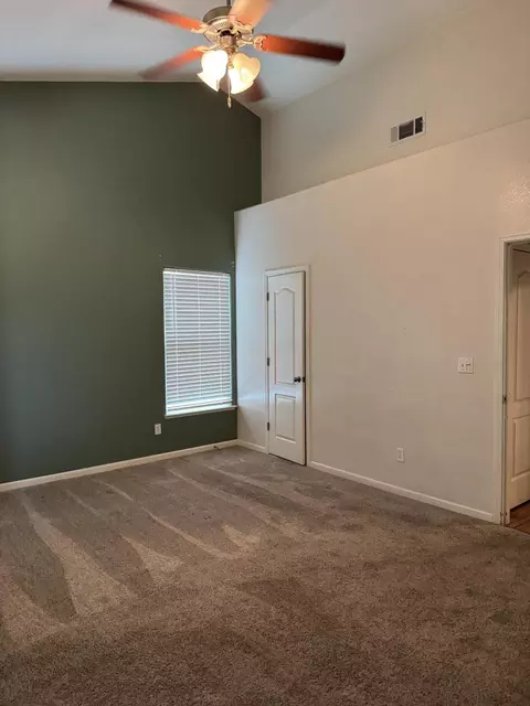 1024 Tranquility Ct, Lemoore, CA 93245 photo 15