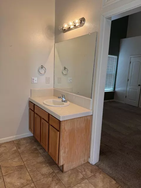 1024 Tranquility Ct, Lemoore, CA 93245 photo 19