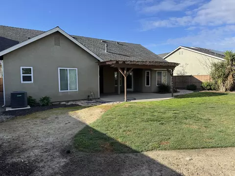 1024 Tranquility Ct, Lemoore, CA 93245 photo 24