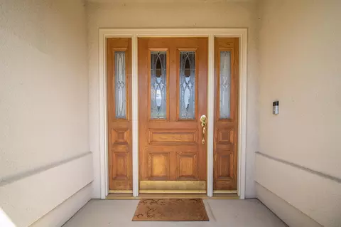 Entry Way - 1424 E Feemster Ave, Visalia, CA 93292 photo 1 of 10