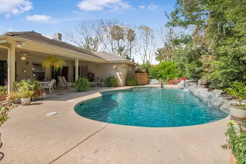 Exterior - 1424 E Feemster Ave, Visalia, CA 93292 photo 12 of 15
