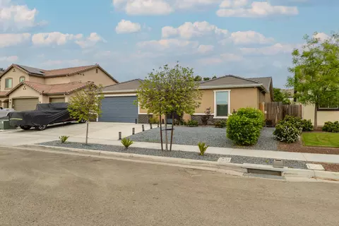 2250 S Cotta St, Visalia, CA 93292