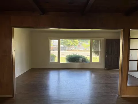 316 Valencia Dr, Exeter, CA 93221 photo 2