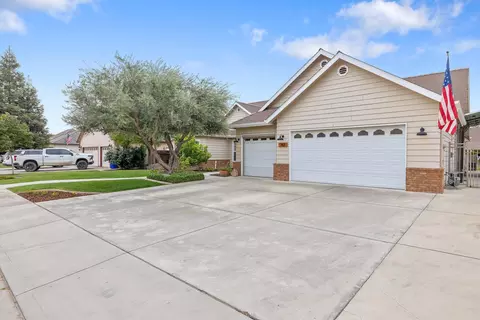 142 Old Line Ct, Exeter, CA 93221 photo 2