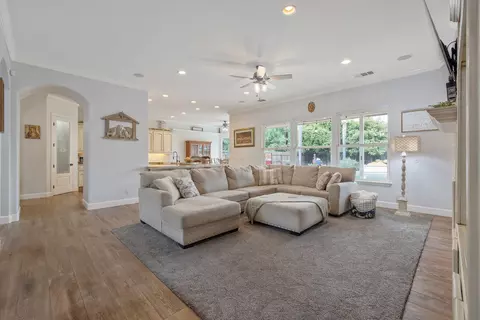 142 Old Line Ct, Exeter, CA 93221 photo 15