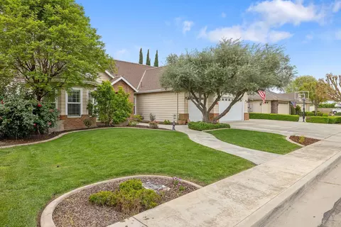 142 Old Line Ct, Exeter, CA 93221 photo 4