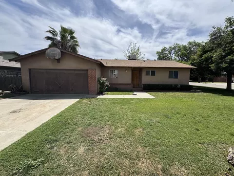 2349 E Sunset Ave, Tulare, CA 93274 photo 3