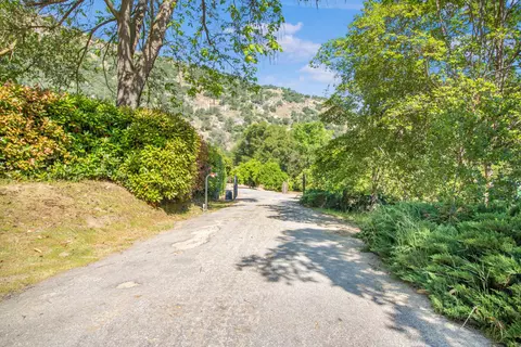 41997 N North Fork Dr, Three Rivers, CA 93271 photo 5