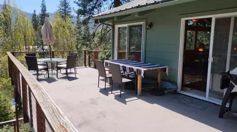 Exterior - 339 View Dr, Springville, CA 93265 photo 4 of 26
