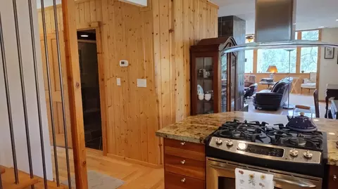 Entry Way - 339 View Dr, Springville, CA 93265 photo 5 of 13