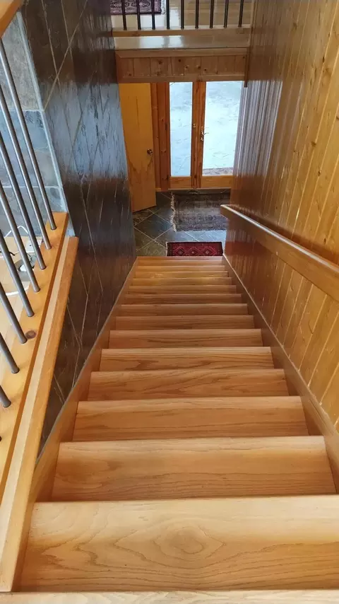 Entry Way - 339 View Dr, Springville, CA 93265 photo 9 of 13