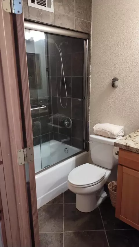 Bath - 339 View Dr, Springville, CA 93265 photo 6 of 7