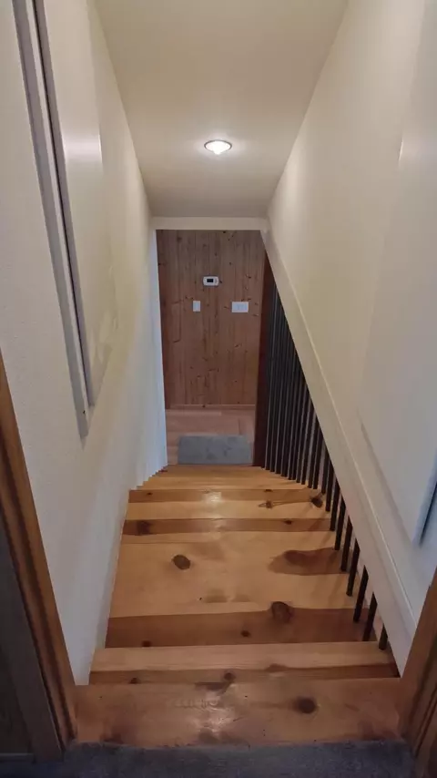 Entry Way - 339 View Dr, Springville, CA 93265 photo 8 of 13
