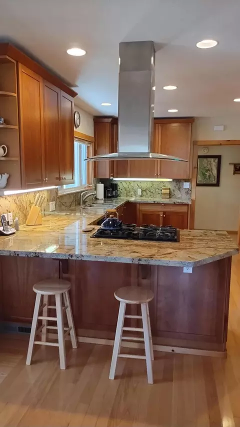Kitchen - 339 View Dr, Springville, CA 93265 photo 4 of 8
