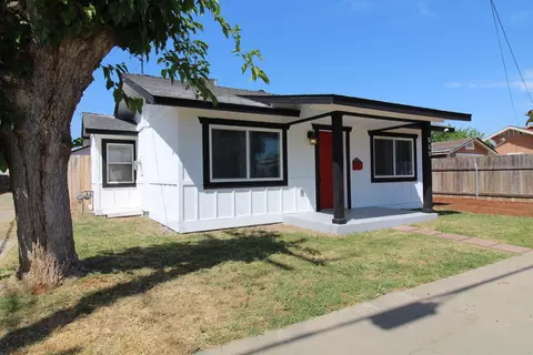Exterior - 517 W Maple St, Exeter, CA 93221 photo 4 of 8
