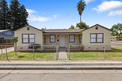201 E Paradise Ave, Visalia, CA 93277