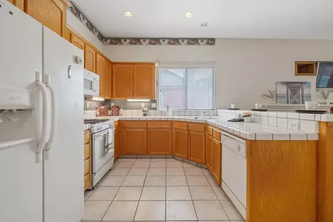 641 Retreat Way, Lemoore, CA 93245 photo 19