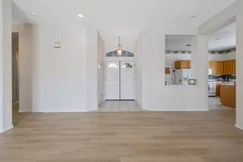 641 Retreat Way, Lemoore, CA 93245 photo 7