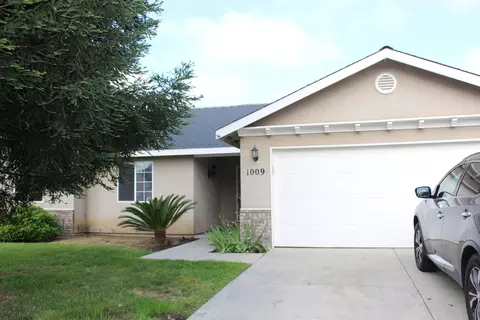 1009 S Elverta St, Visalia, CA 93292