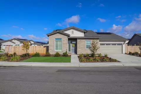 20102 Palmina Dr, Friant, CA 93626