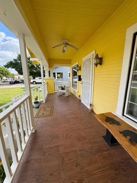 124 N Orange Ave, Exeter, CA 93221 photo 5