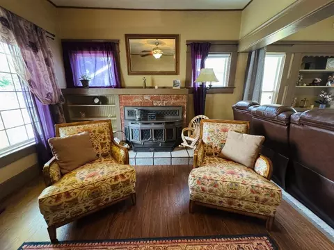 124 N Orange Ave, Exeter, CA 93221 photo 7