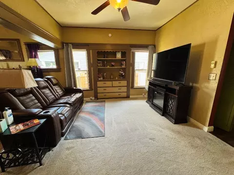 124 N Orange Ave, Exeter, CA 93221 photo 10