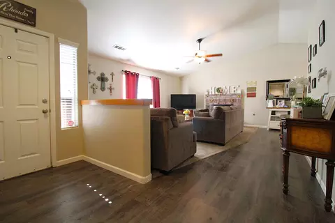 613 Hannah Ave, Exeter, CA 93221 photo 9