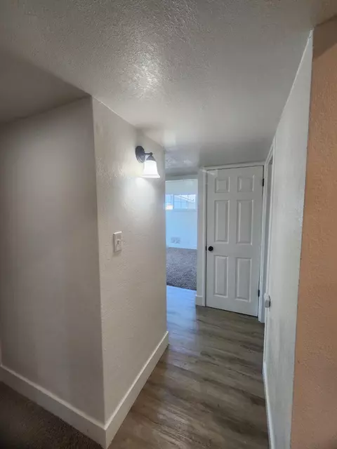 940 E Lyndale Dr, Tulare, CA 93274 photo 10