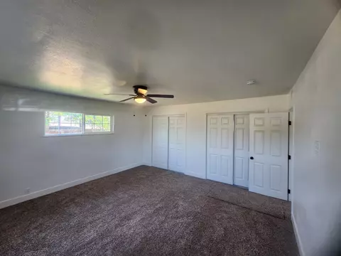 940 E Lyndale Dr, Tulare, CA 93274 photo 9