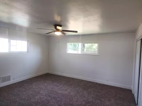 940 E Lyndale Dr, Tulare, CA 93274 photo 11