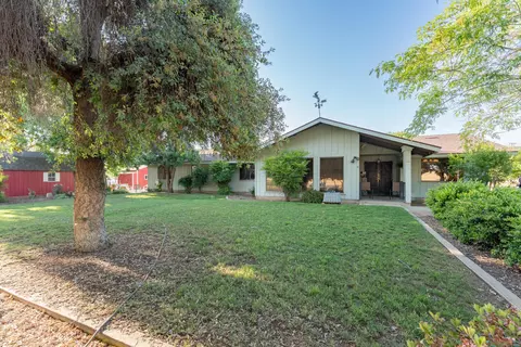 28046 Avenue 84, Porterville, CA 93257