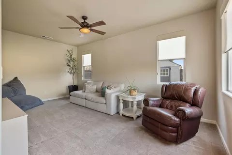 1165 Par Ave, Lemoore, CA 93245 photo 15
