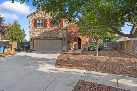 1165 Par Ave, Lemoore, CA 93245