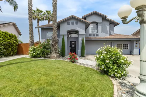 1768 W River Ave, Porterville, CA 93257