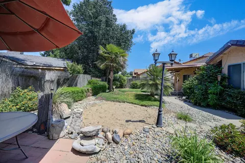 2160 E Alpine Ct, Tulare, CA 93274 photo 31