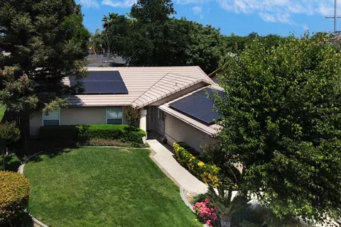 2160 E Alpine Ct, Tulare, CA 93274 photo 33