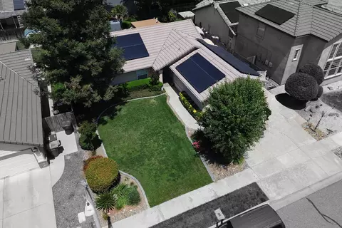 2160 E Alpine Ct, Tulare, CA 93274 photo 34
