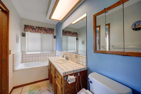 2160 E Alpine Ct, Tulare, CA 93274 photo 21