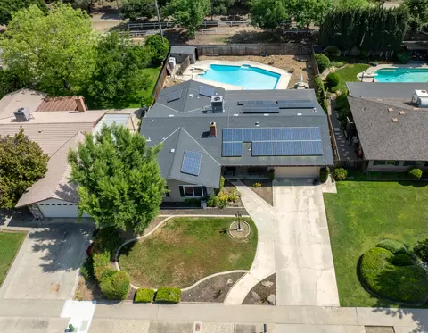 View/Area - 1523 E Boyer Dr, Tulare, CA 93274 photo 2 of 2