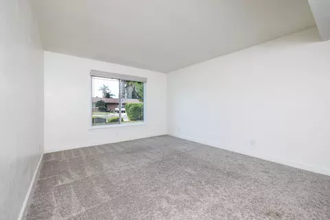 Living - 1523 E Boyer Dr, Tulare, CA 93274 photo 5 of 5