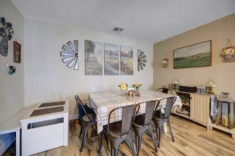 Dining - 1406 De Witt Ave, Sanger, CA 93657 photo 3 of 4