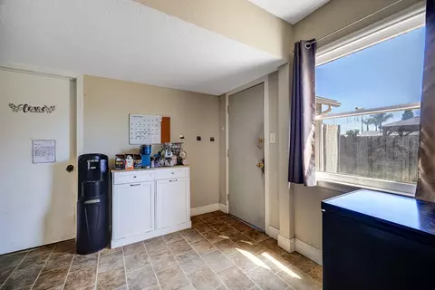 Entry Way - 1406 De Witt Ave, Sanger, CA 93657 photo 1 of 2